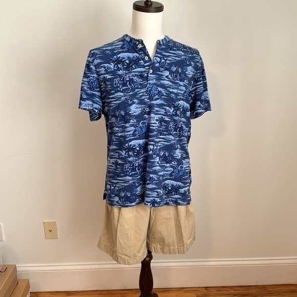 Polo Ralph Lauren Featherweight Mesh Blue Hawaiian short Sleeve Henley Shirt M - Picture 1 of 9